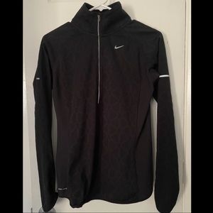 Nike medium weight dry fit jacket. Size M.